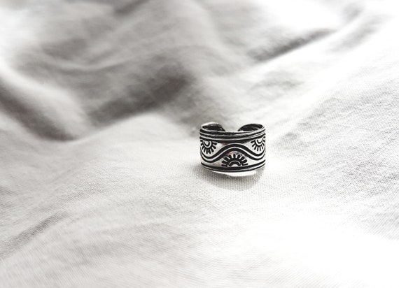 Ear clip with sun pattern, gift birthday, 925 sterling silver, ear cuff women, silver jewelry, surf earring, gift for her