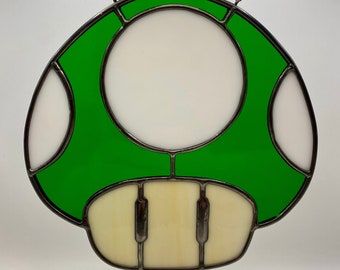 Colgante de pared con forma de hongo 1UP de vitral inspirado en Mario