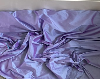 1M   Two tone lilac  taffeta fabric 58” wide