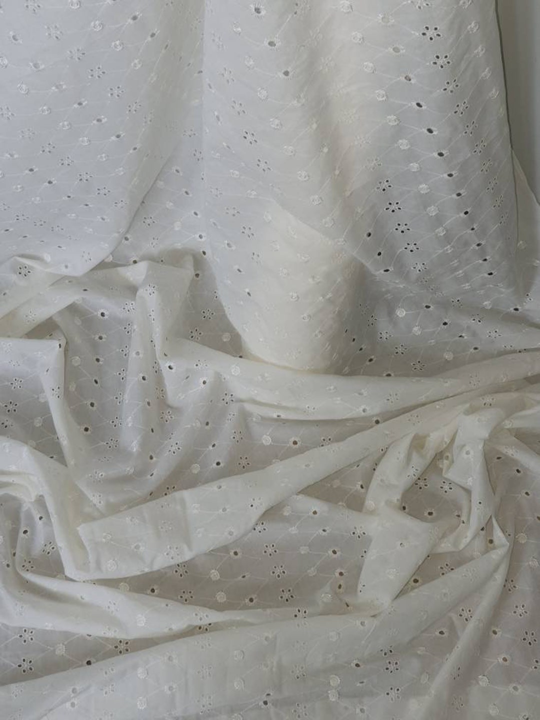 Sale 100% Cotton Fabric Plain Solid White Mercerised 58/147cm Wide