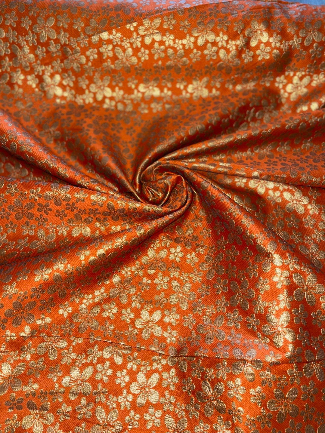 Tela De Brocado Verde: Tela Banarasi De Seda Artística India Cortada A Medida - México