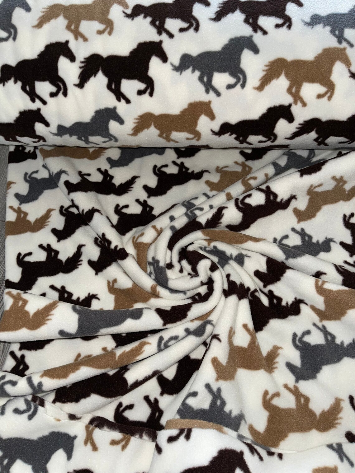 1m Warm Fleece Horse Print Fabric Ivory Multi Colour 150cm Etsy