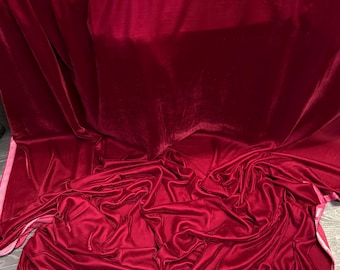 Tejido de microterciopelo rojo oscuro de poliéster de 58" de ancho