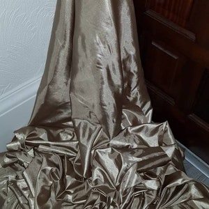 1 m stenfärgad polyester deluxe linnetyg 137 cm bred bild 1