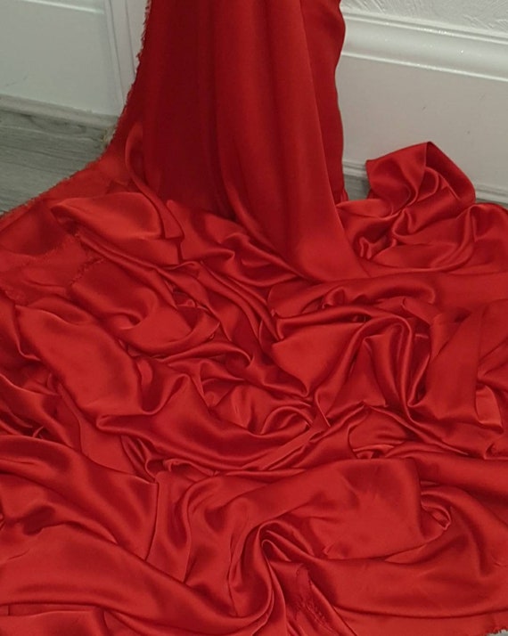 red color dress material 1m Charmeuse Smooth Satin Red Color Dress Fabric 58