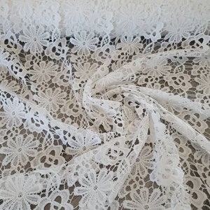 1m Floral gupier scolloped lace couture cotton lace    120" wide