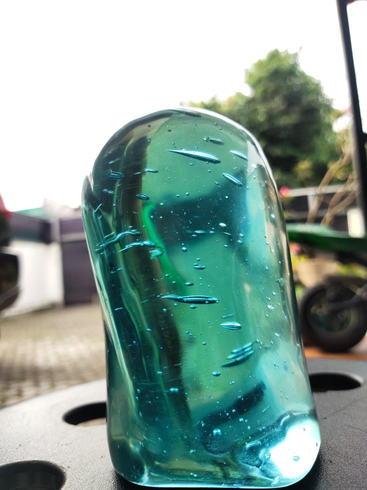 Polished Andara Crystal Green with bubble inside, 1kg Kj2