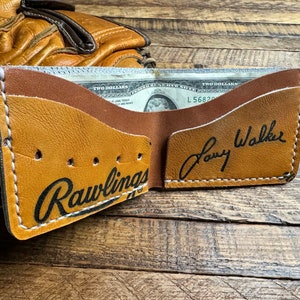Larry Walker Baseball Handschuh Leder Bifold Brieftasche - Zurückgeforderte minimalistische Baseballhandschuh Brieftasche - Colorado Rockies - Geschenke für Ihn