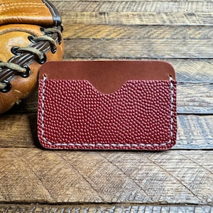 Cartera minimalista de cuero con diseño de fútbol americano de la NFL - Regalos para él - Estuche para tarjetas - Cartera de fútbol americano - NFL - NCAA - Horween Leather