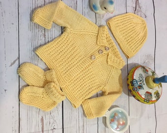 Hand Knitted unisex Baby Set (Jacket, Hat and Booties)