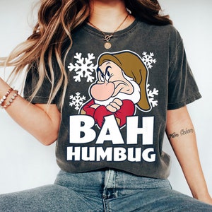 Disney Snow White & the Seven Dwarfs Christmas Grumpy Humbug T-shirt, Santa Grumpy Christmas Tee, Disneyland Christmas Matching Shirts