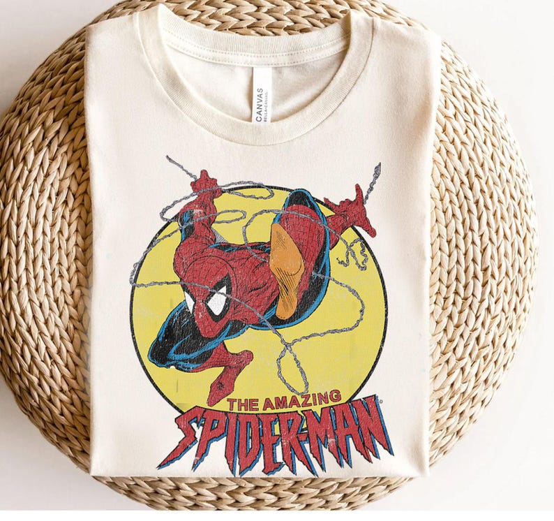 マーベル アメイジング・スパイダーマン ヴィンテージ ジャンプロゴ シャツ、ディズニーランド ファミリーお揃いシャツ、マーベルコミックシャツ、WDW エプコット テーマパーク シャツ 画像 1