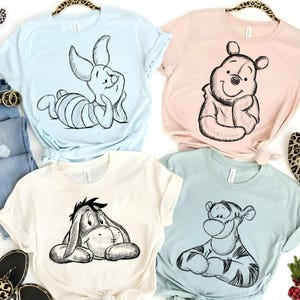 ディズニーのくまのプーさんキャラクターのスケッチポートレートTシャツ、かわいいイーヨー、プー、ティガー、ピグレットのシャツ、ディズニーランドグループファミリーお揃いシャツ