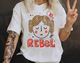 Star Wars Prinzessin Leia Rebel Doodle Zeichnung Shirt, Frauenrechte, Star Wars Feier, Galaxy&#39;s Edge, Star Wars Tag, BTW Shirt