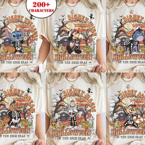 Puede incluir: Una colección de seis camisetas de color blanco roto con personajes de Disney en disfraces de esqueleto para Halloween on the High Seas. Cada camiseta muestra un personaje único, incluyendo a Stitch, Mickey Mouse, Igor, Gus, Buzz Lightyear y Chip.