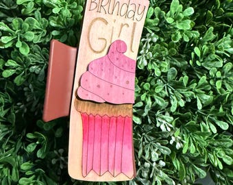 Cupcake birthday clip