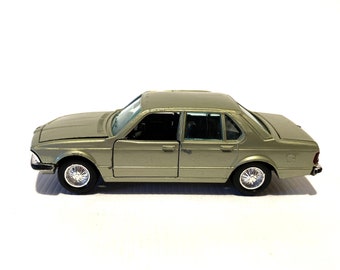 Luxury Car GAMA Mini BMW M 1:45 891 Sedan Light Green 1970s Made In West Germany