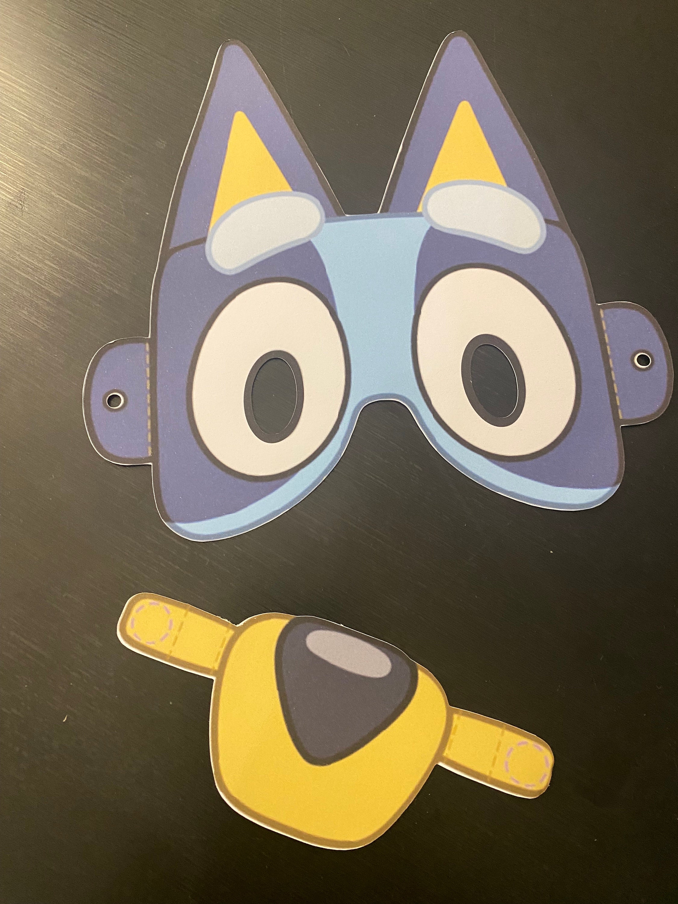 Bluey or Bingo Party Masks pack of 5 - Etsy UK