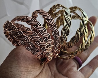 Bracciali rigidi piatti intrecciati in ottone e rame, regolabili e impilabili, bracciali a polsino in ottone grezzo