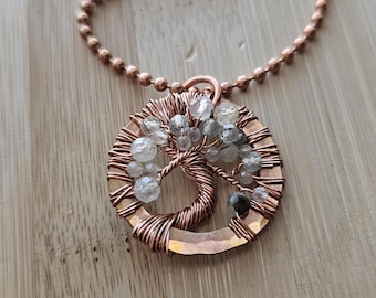 Colgante de cristal envuelto en alambre con forma de árbol de la vida, collar de cobre desnudo, varias opciones de piedras.