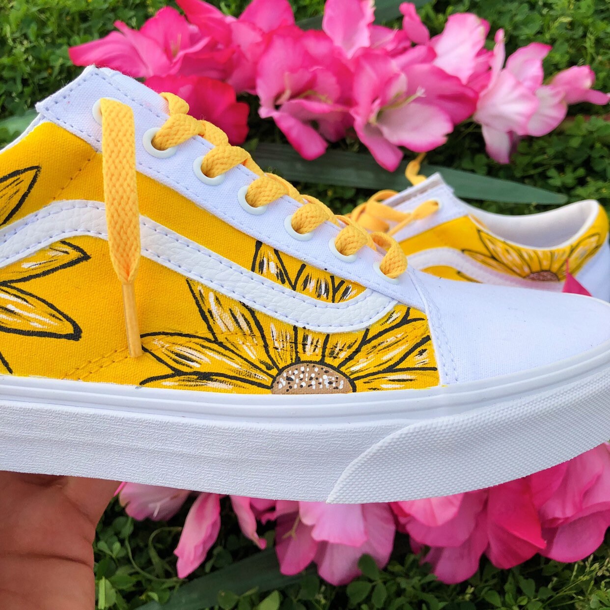 sunflower skull vans