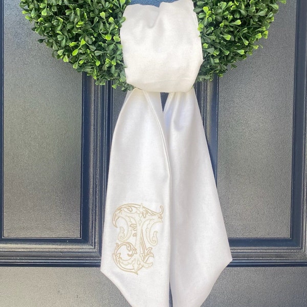 Wreath Sash, Boxwood Wreath Embroidered Sash, Embroidery Sash, Door Hanger, Personalized Wreath Sash, Housewarming Gift, House Decor, Bridal