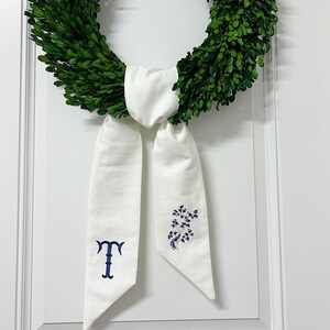 Wreath Sash, Boxwood Wreath Embroidered Sash, Embroidery Sash, Door Hanger, Personalized Wreath Sash, Housewarming Gift, Home Decor, Bridal