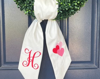 Wreath Sash, Boxwood Wreath Embroidered Sash, Embroidery Sash, Door Hanger, Personalized Wreath Sash, Housewarming Gift, Home Decor, Bridal,