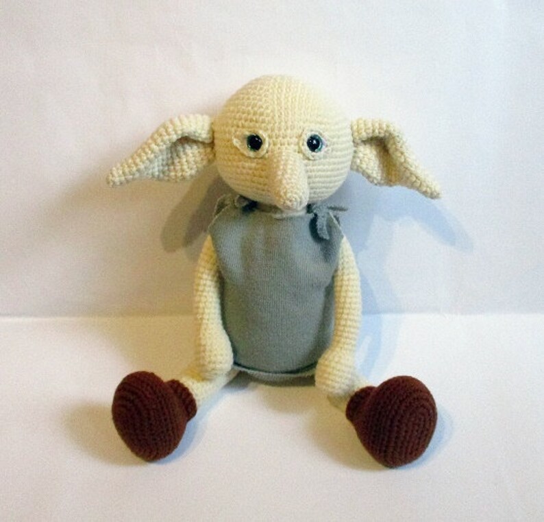 crochet dobby doll