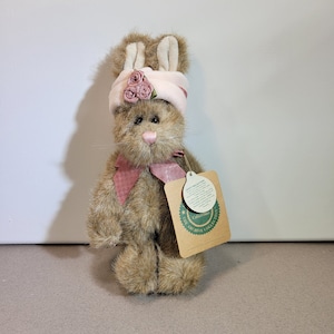 Boyd&#39;s Collection Easter bunny, stuffed toy, child&#39;s gift, original tags, like new
