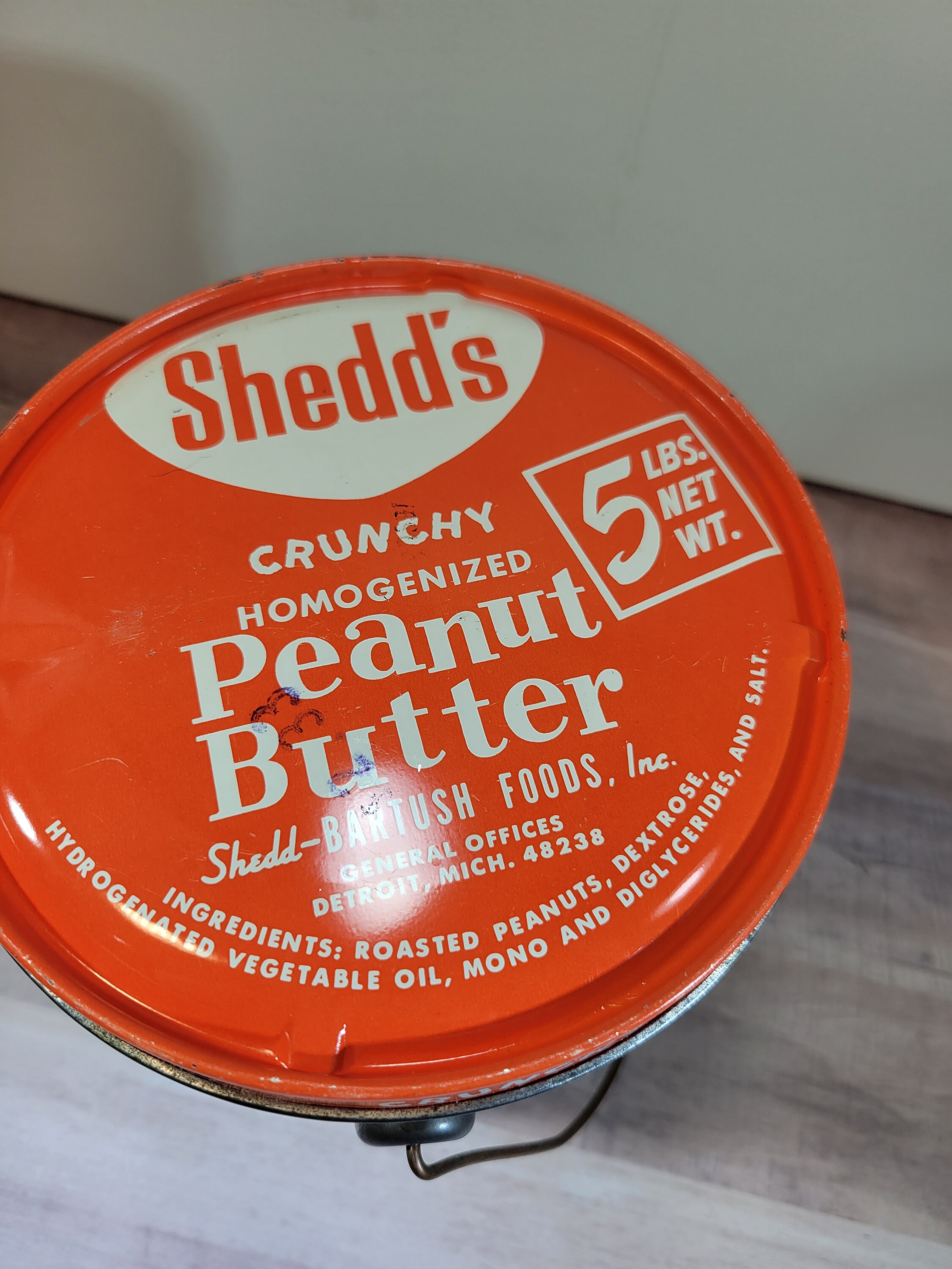 シェッドのピーナッツバター缶、金属製バケツ、ビンテージ、コレクター