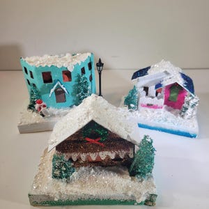 3 Casas de Putz brillantes hechas en Japón, casas de cartón decoradas para Navidad, pueblo