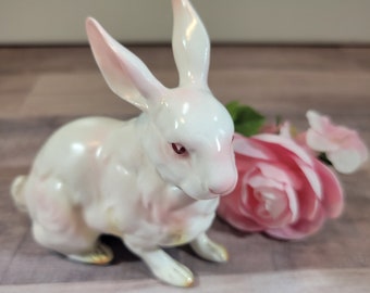 Lefton rabbit figurine, Easter, white and pink, charming, 1950's, rabbit sitting