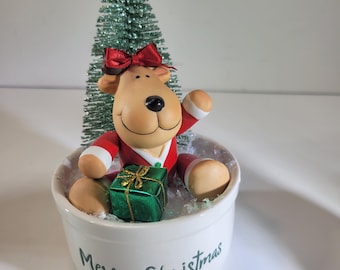 Darling Rhonda reindeer Christmas Creation, vintage, Santa's reindeer with gift