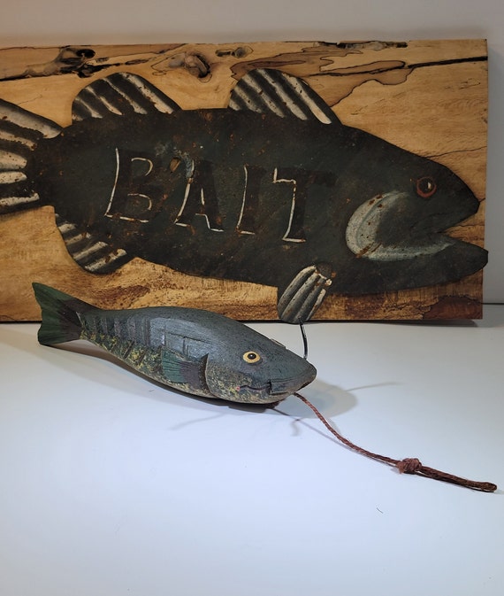 Vintage Wooden Ice Fishing Decoy, Green Catfish With Whiskers, Fishing  Decor, Sportsmen Decor 