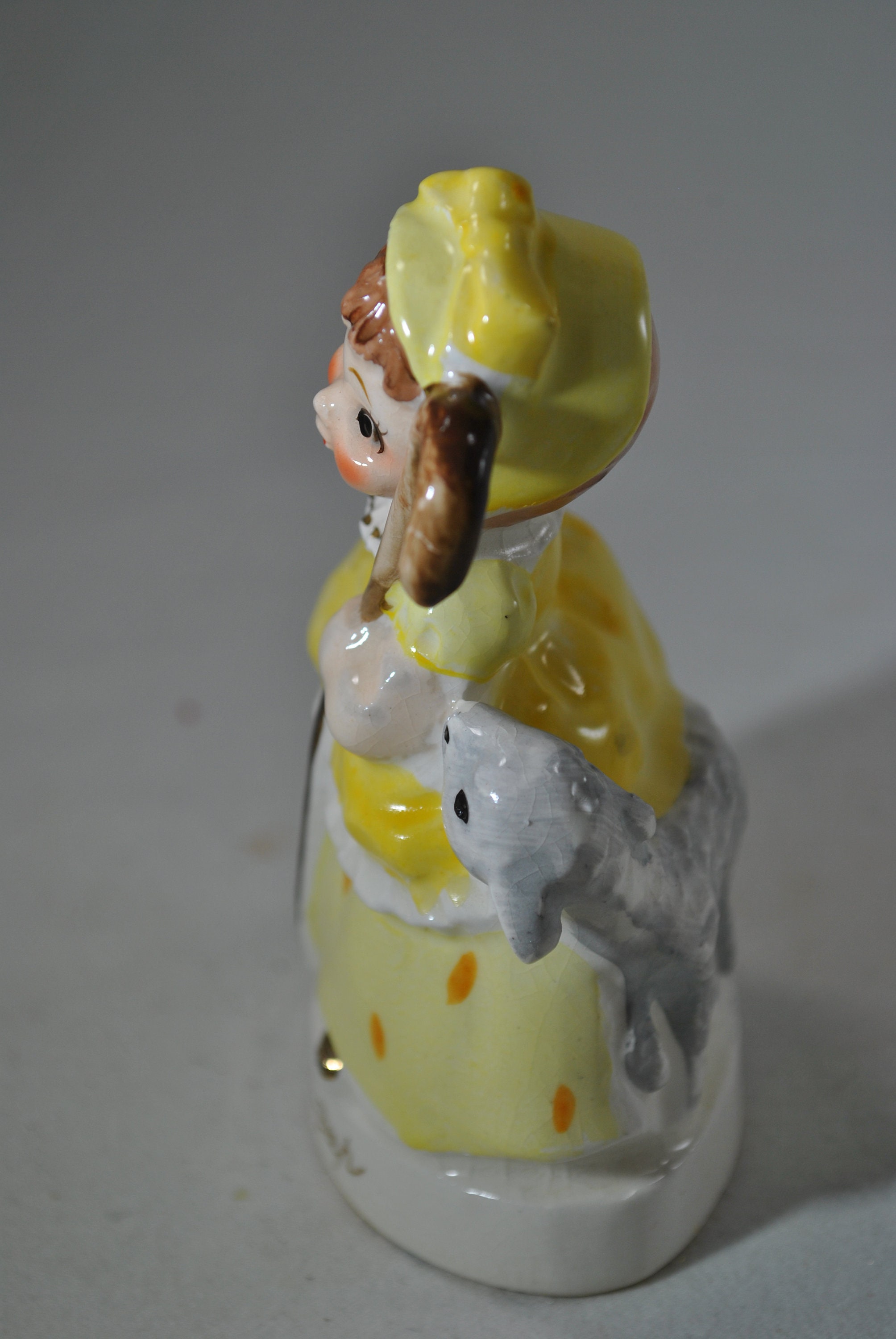 Little Bo Peep, Dressed in Yellow With Sheep, Collectible