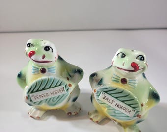 Saleros y pimenteros vintage con forma de rana de Enesco, coleccionables, caprichosos