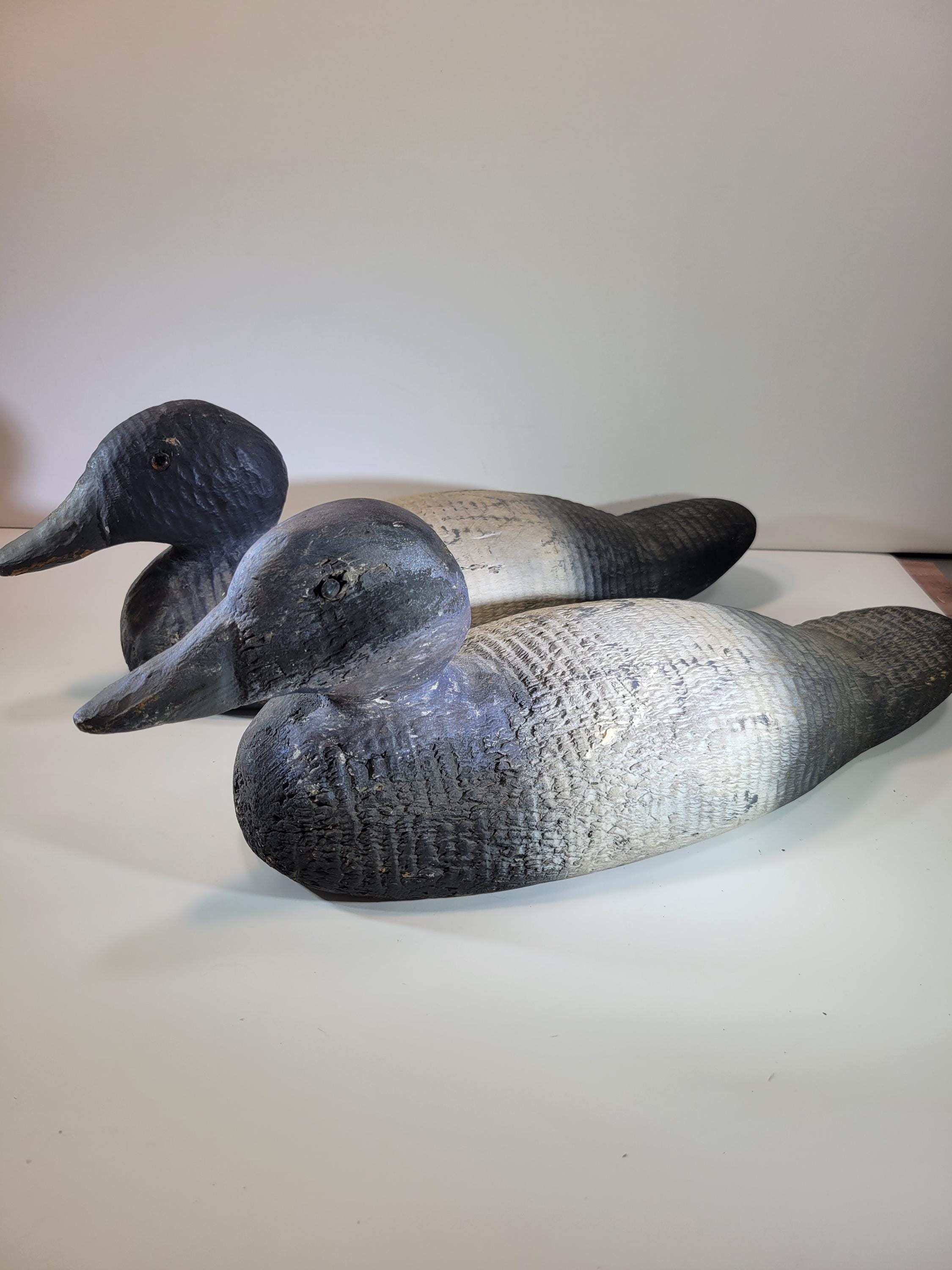 木製のアヒルのデコイ 2 個セット、ホームデコレーション、手彫り
