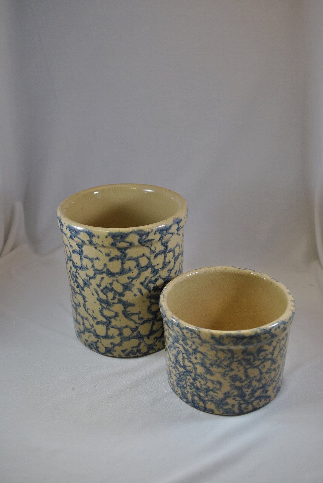 2 Roseville Spongeware Crocks Blue Dishes Stoneware Etsy