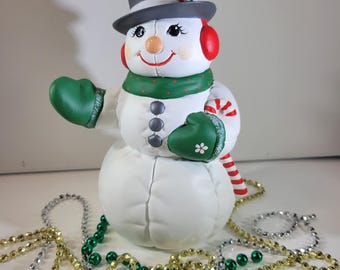 Vintage Christmas Snowman figurine, snowman in top hat, ceramic