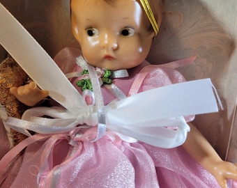 Effanbee Patsyette Doll in Storyland, Princess and the Pea 1996, new in box, all included