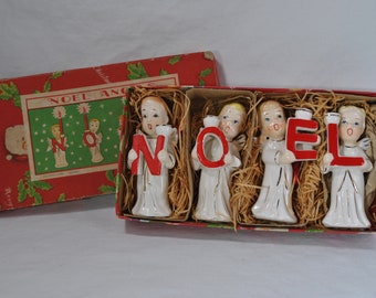 Fabulous Commodore NOEL choir kids candleholders, Christmas decoration, ceramic, singing kids, IOB