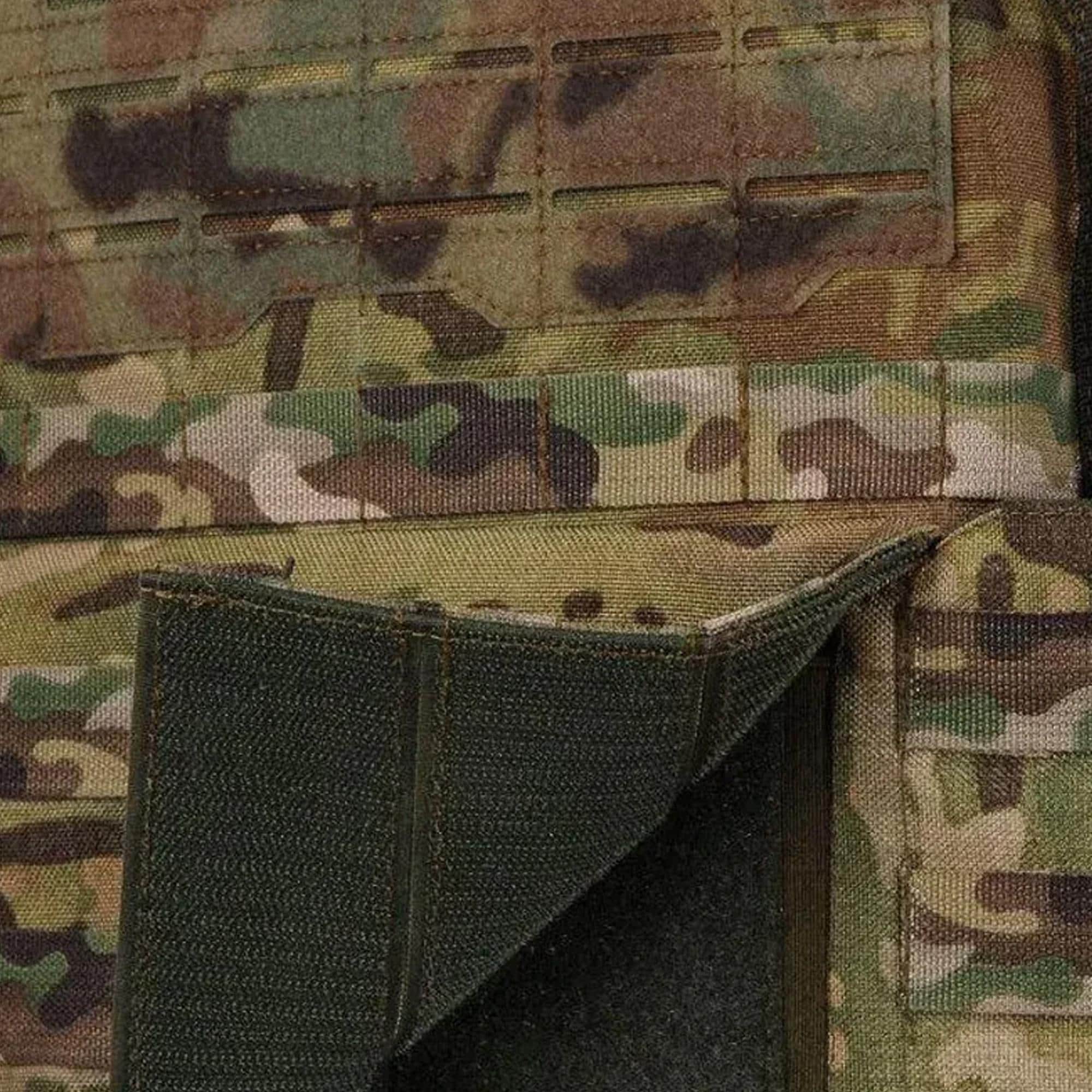 ウクライナ軍プレートキャリアベスト、マルチカム迷彩タクティカル