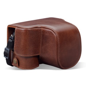 Sony Alpha 7C (28-60mm Lens), A7c Ever Ready Genuine Leather Camera Case with Battery Access, Quality Camera Cover