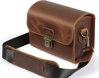 Personalized Top Grain Italian Leather Messenger Bag Camera Bag for Mirrorless, Instant, DSLR Cameras, Travel Bag, Unisex