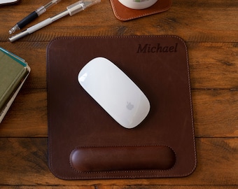 Personalized Leather Mouse pad with Wrist Rest, Hand Crafted Computer Mouse Pad, Cute Desk Laptop Mouse Pad, Office Ergonomic Mouse Pad