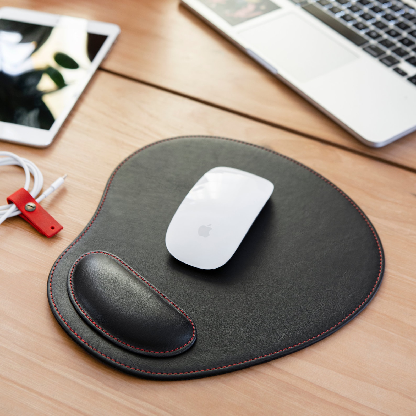 Oval Leather Mouse Pad With Wrist Rest Hand Crafted Computer Etsy