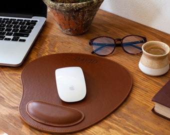Hand Crafted Oval Leather Computer Mouse Pad with Wrist Rest, Office Ergonomic Mouse Pad, Cute Desk Laptop Mouse Pad, Birthday Gift Ideas