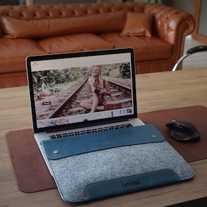 Personalisierte Hüllentasche aus feinem Leder und Fleece für MacBook Pro und Air, 16 Zoll, 15 Zoll, 14 und 13,3 Zoll, MacBook-Hülle, iPad Pro 12,9 Zoll Dark Blue