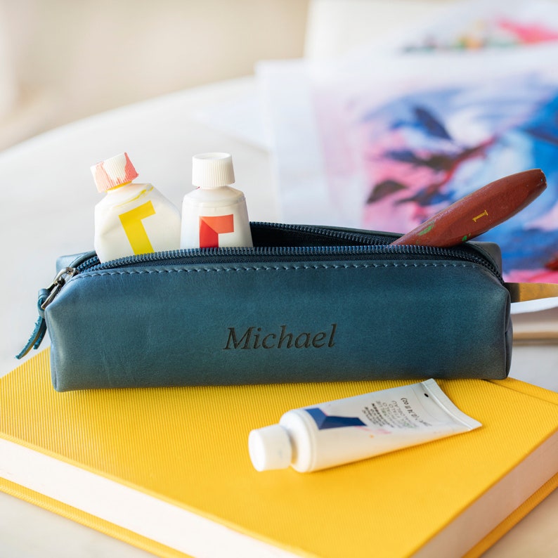 Personalized Hand Crafted Top Grain Leather Zip Pen Case, Pencil Bag, High-Quality Cosmetic Case, Custom Makeup Bag, Classic Look Pen Pouch Blue